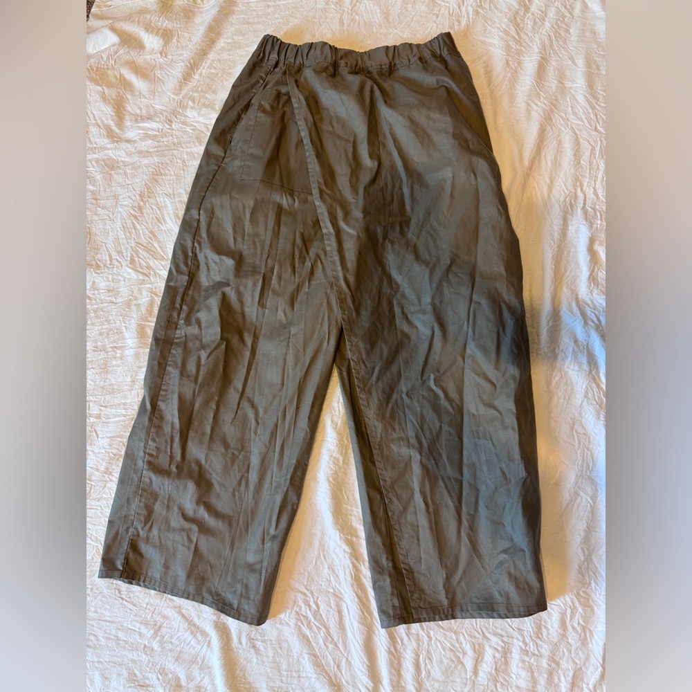 Women's Wide Leg Olive Pants